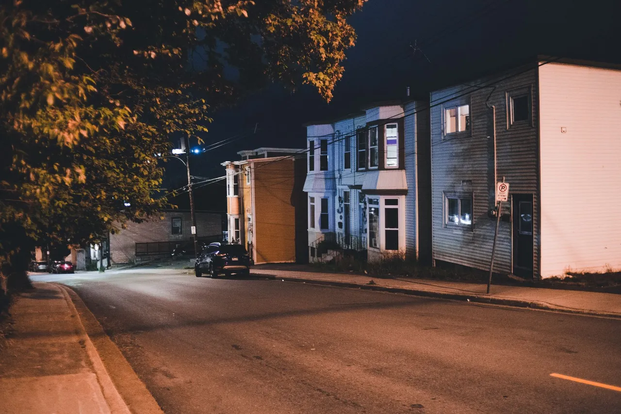 Situation de la question : La nuit, près des habitations, je limite le bruit
