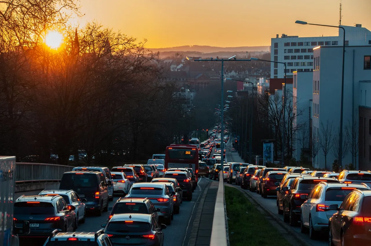 Situation de la question : Dans cet embouteillage, je reste patient